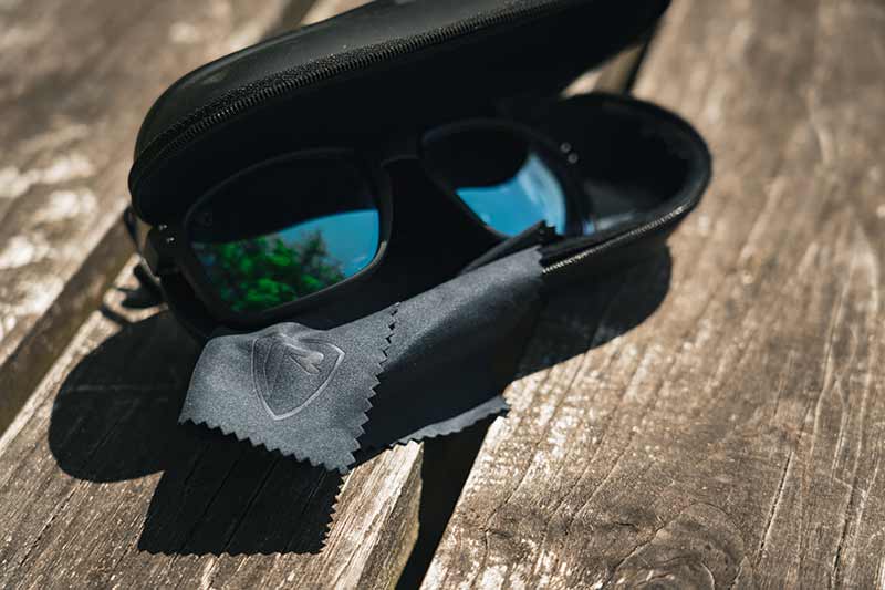 Óculos de sol polarizados Fox Rage Preto/Castanho