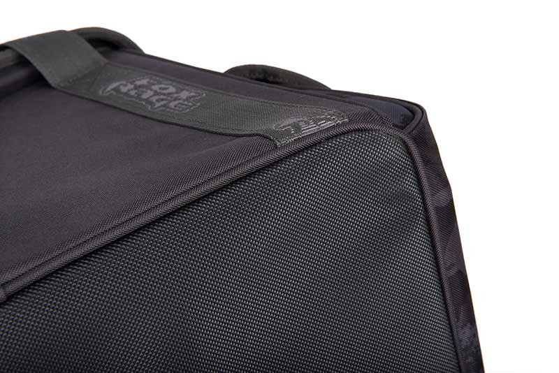 Mochila com estojos Fox Rage Voyager Moldado Camo XL