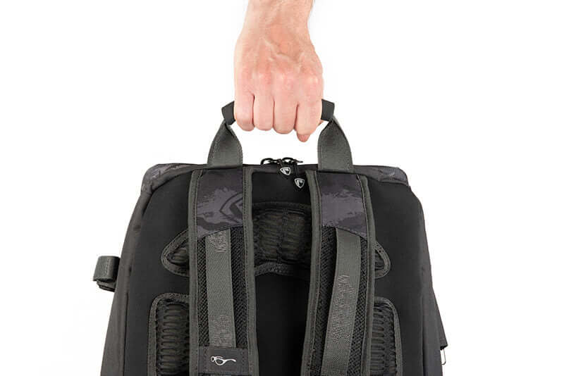 Mochila con cajas Fox Rage Voyager Camo 17