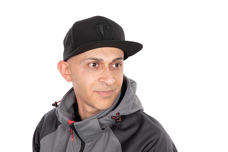 Boné Fox Rage Escudo plano Peak Preto