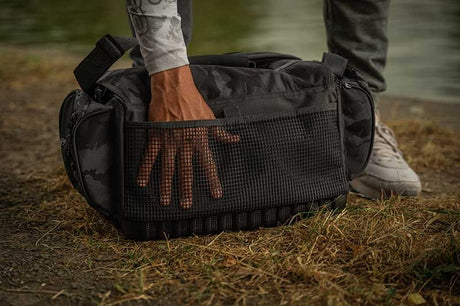 Macuto con cajas Fox Rage Voyager Camo Grande - Tienda Bass